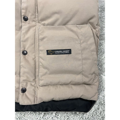 Canada Goose vintage beige puffer vest