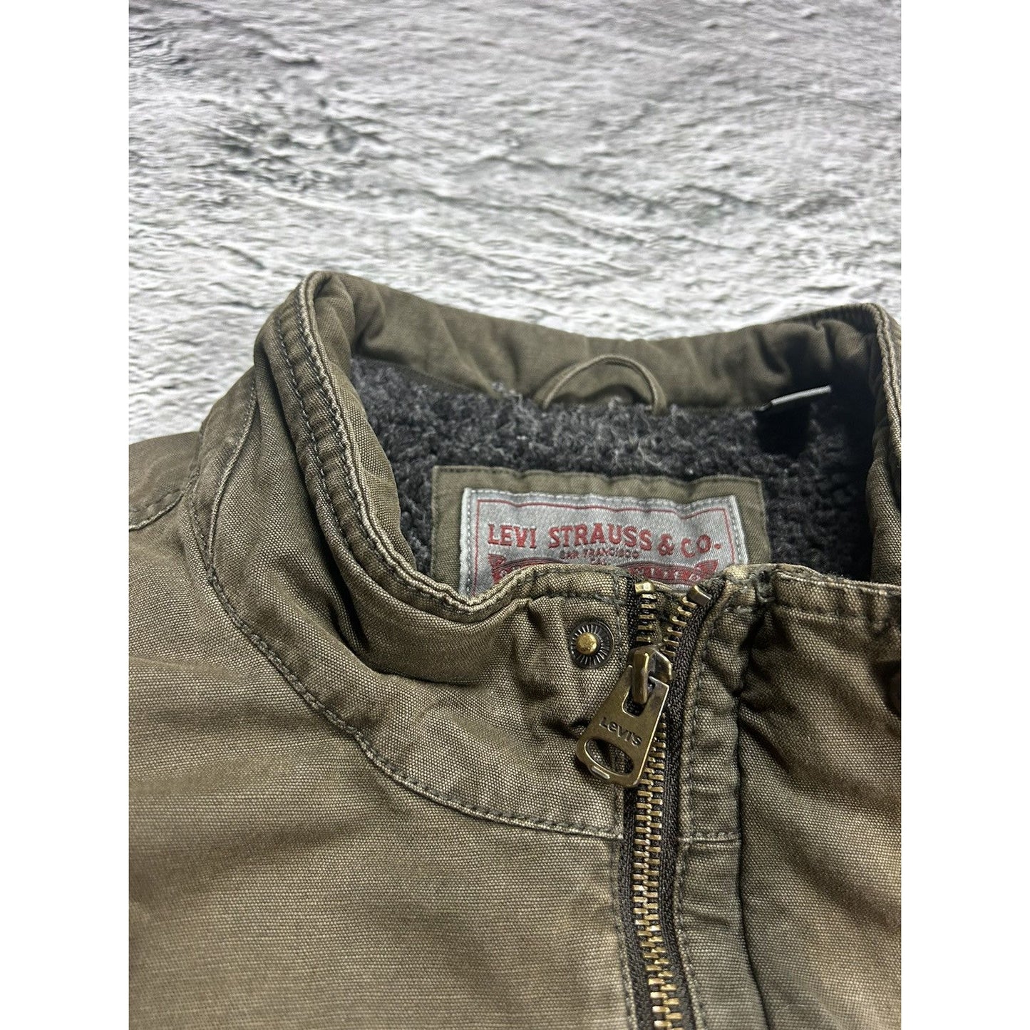 Levi’s military Sherpa jacket cargo khaki Y2K utility