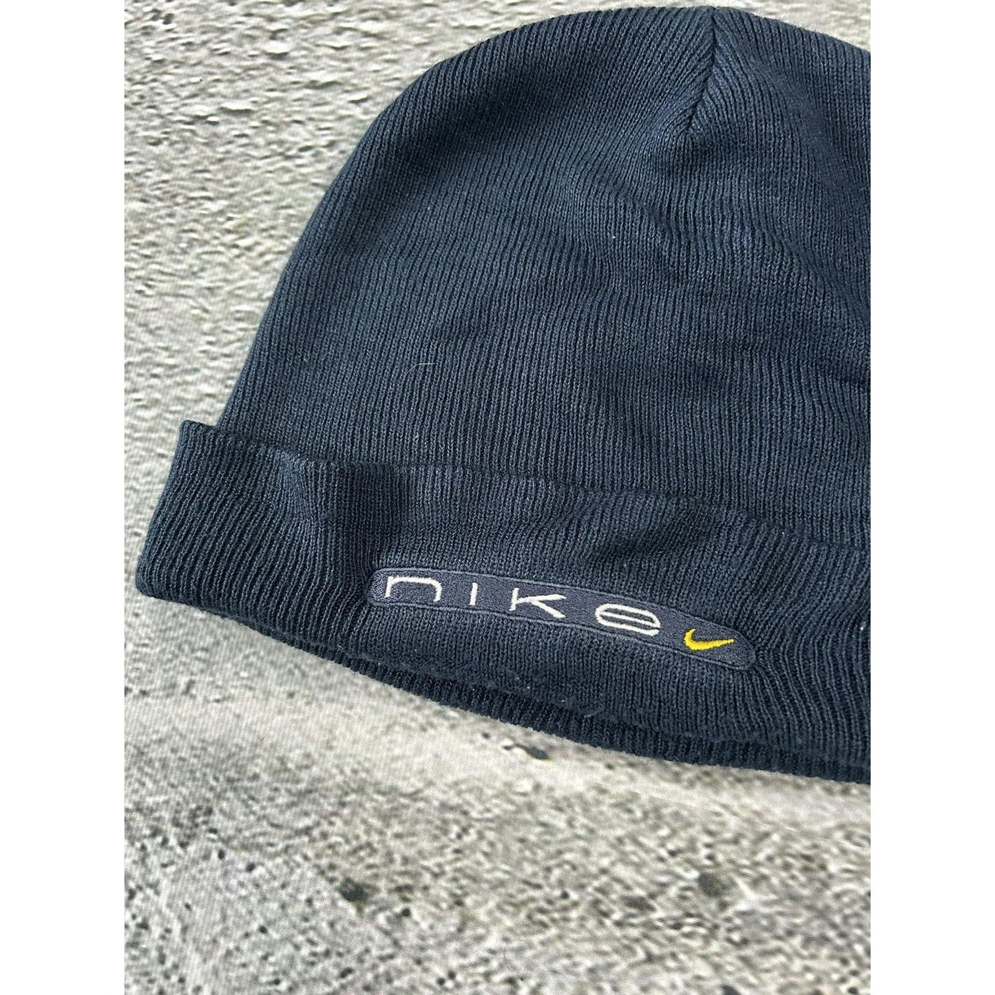 Nike beanie vintage navy hat small swoosh 2000s