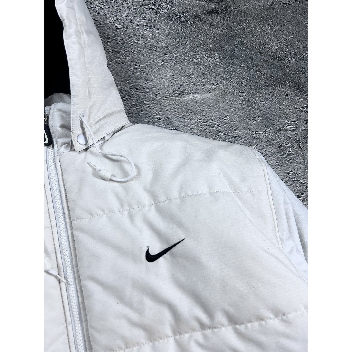 Nike vintage puffer jacket big logo spell out white 90s