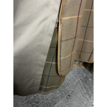 Burberrys trench coat beige wool lining vintage nova check