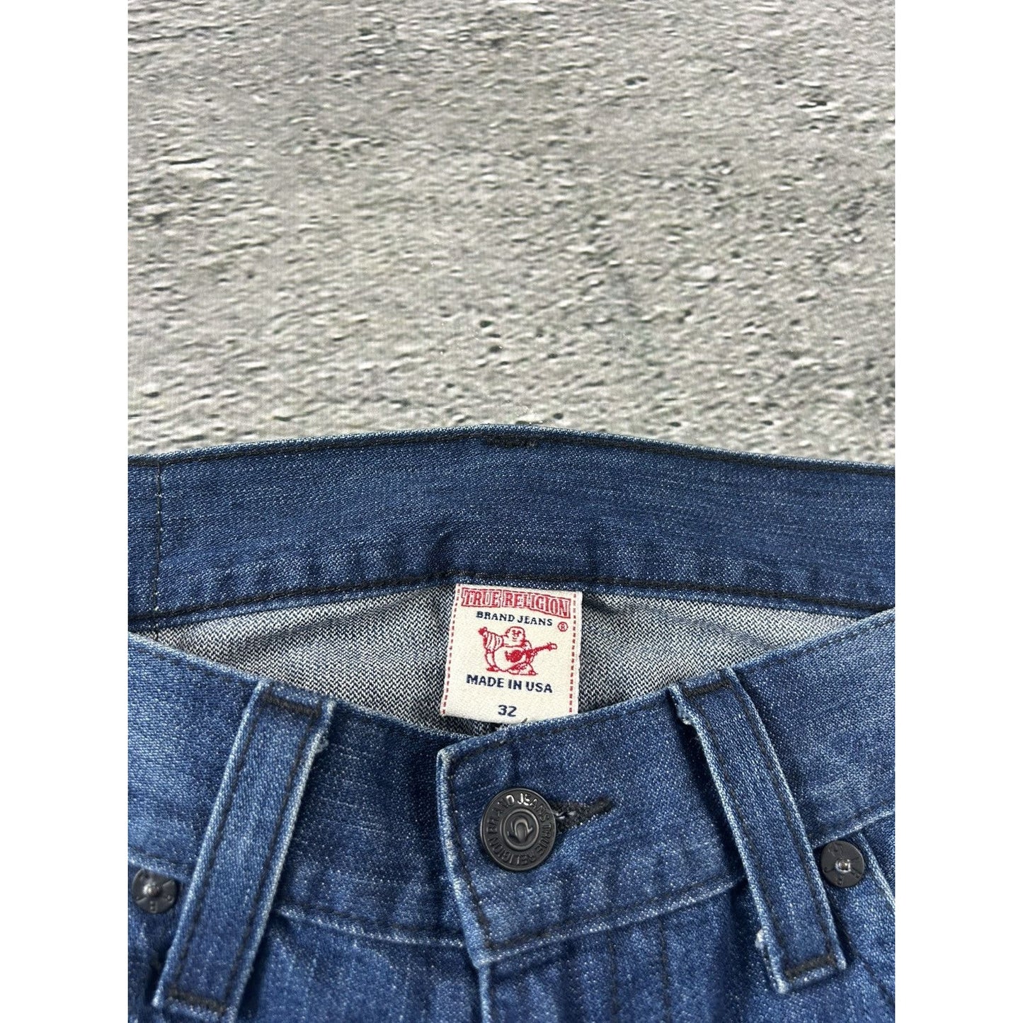 True Religion vintage blue jeans Ricky black big logo Y2K