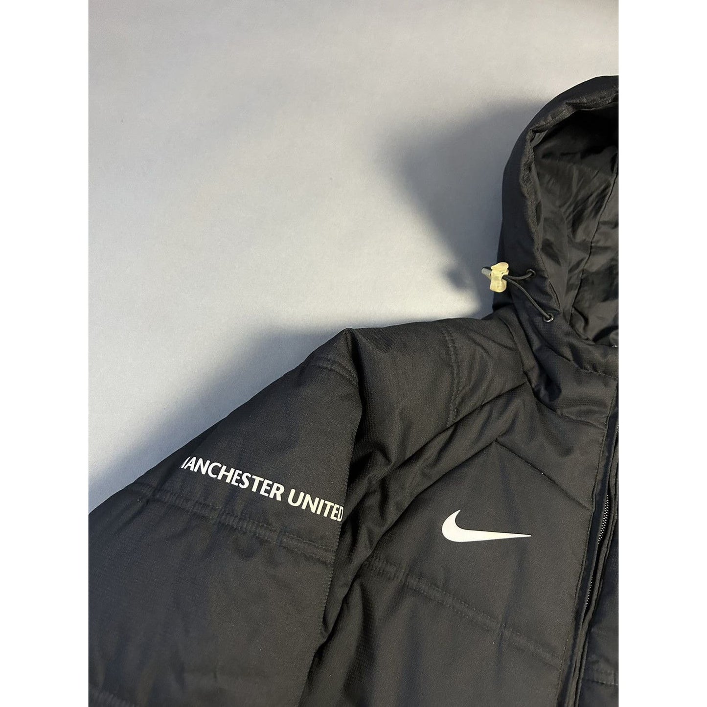 Man United Nike vintage puffer jacket black AIG Manchester