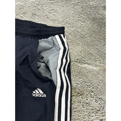 Adidas vintage navy nylon track pants baggy small logo 2000s