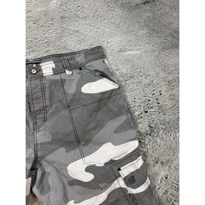 George camo gray shorts jorts y2k