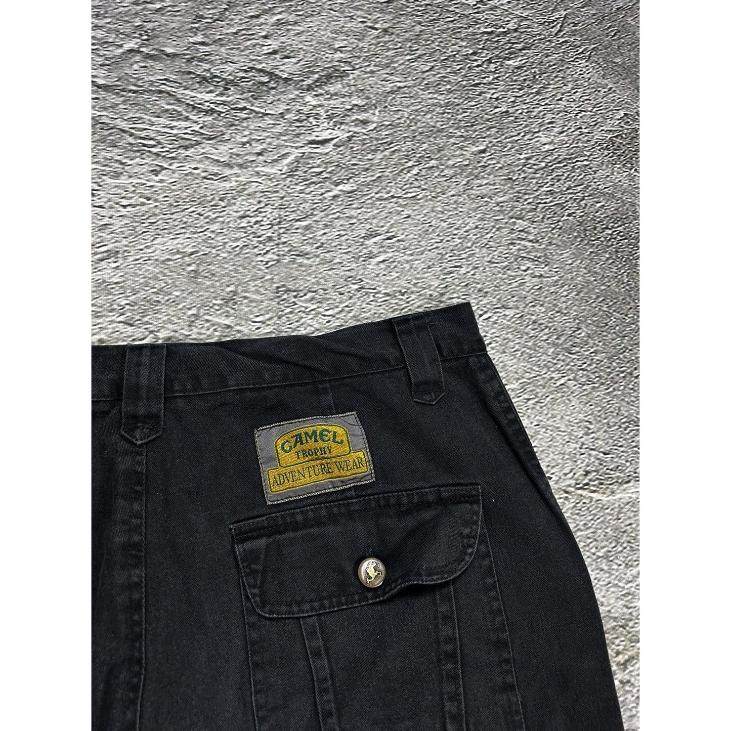 Camel cargo pants black vintage workwear Active