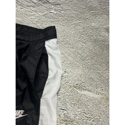 Nike vintage black nylon track pants small logo drill Y2K