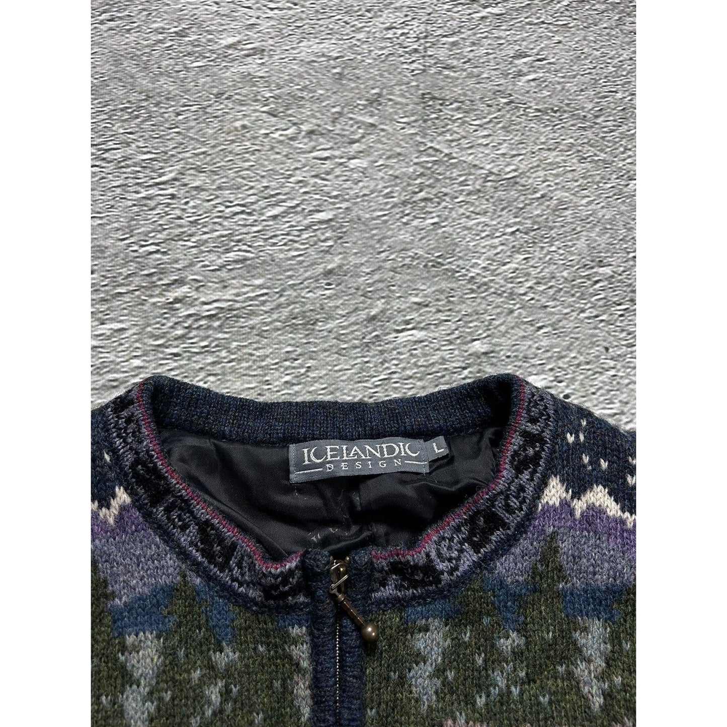 Vintage Icelandic Design western cardigan knit zip sweater