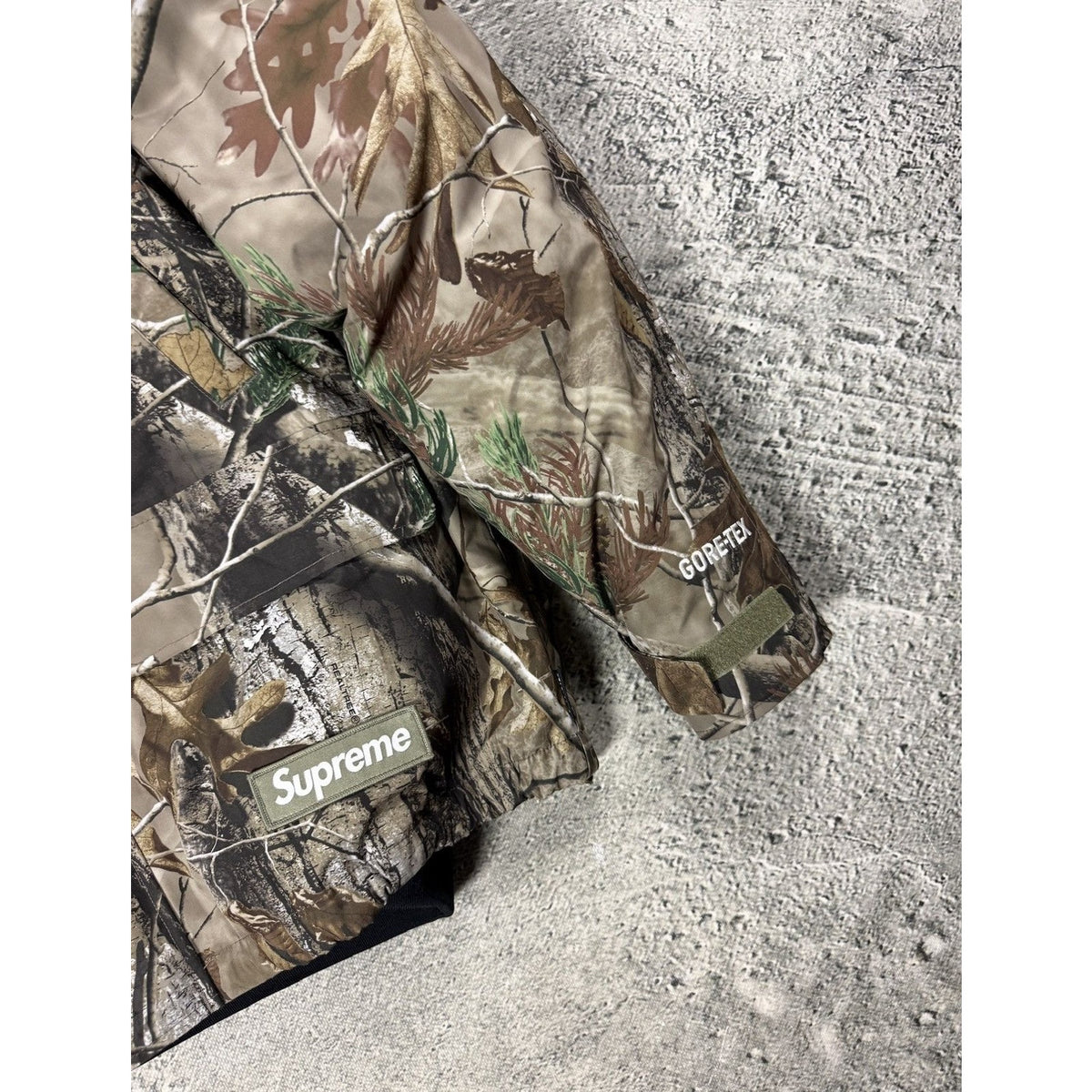 Supreme 2 in 1 Realtree GORE-TEX Parka + Reversible Jacket