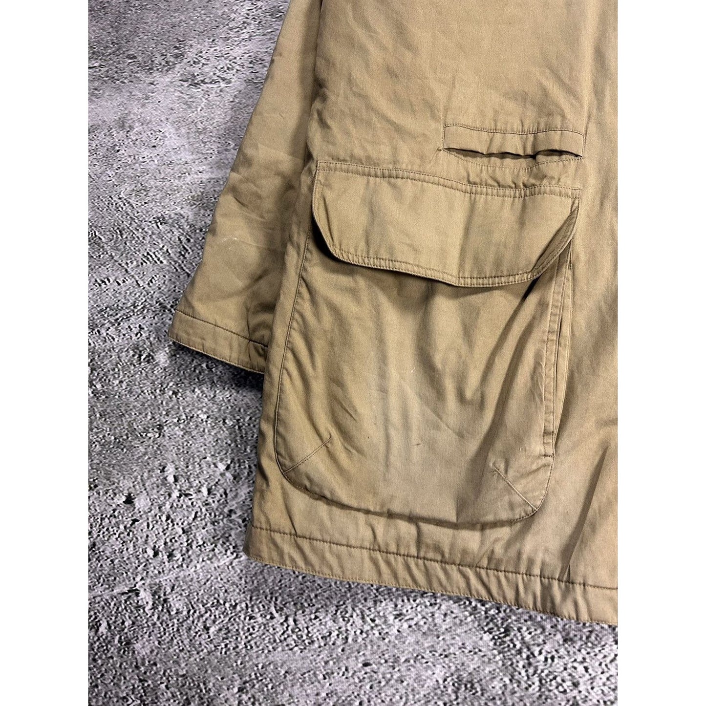 Aquascutum vintage Coat beige showerproof