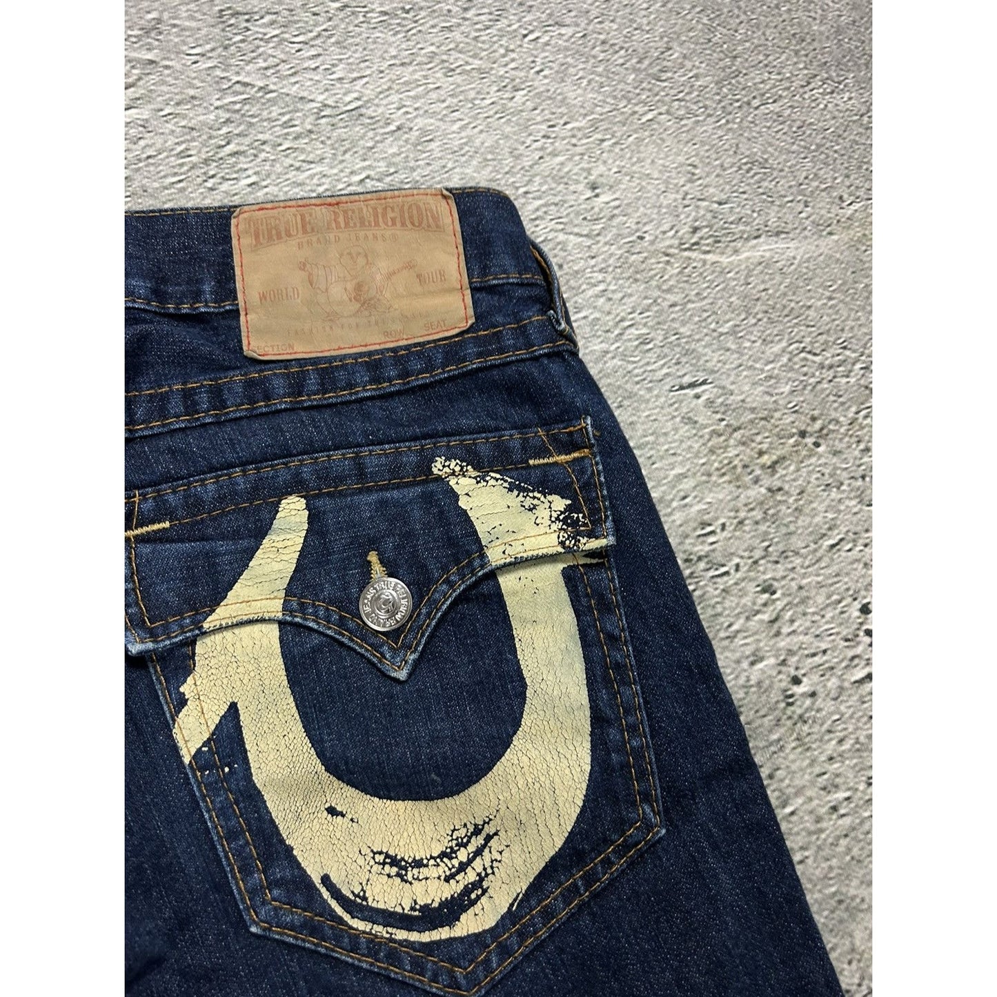 True Religion jeans bootcut navy blue painted horseshoe Y2K