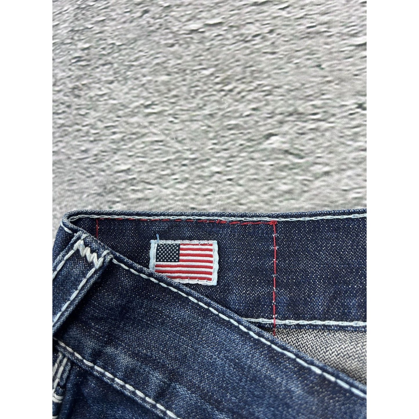 True Religion blue jeans white thick stitching Y2K Bobby