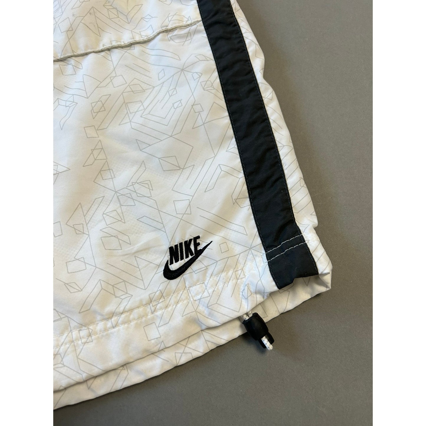 Nike vintage white shorts small swoosh 2000s