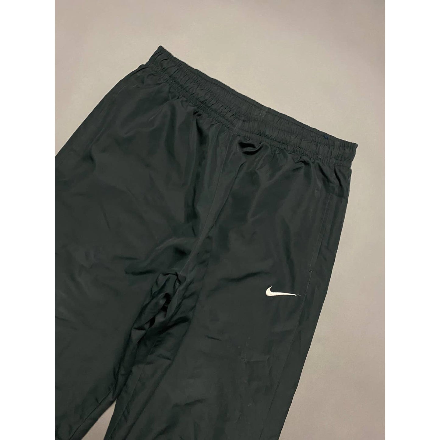 Nike vintage black nylon track pants parachute small swoosh 2000s