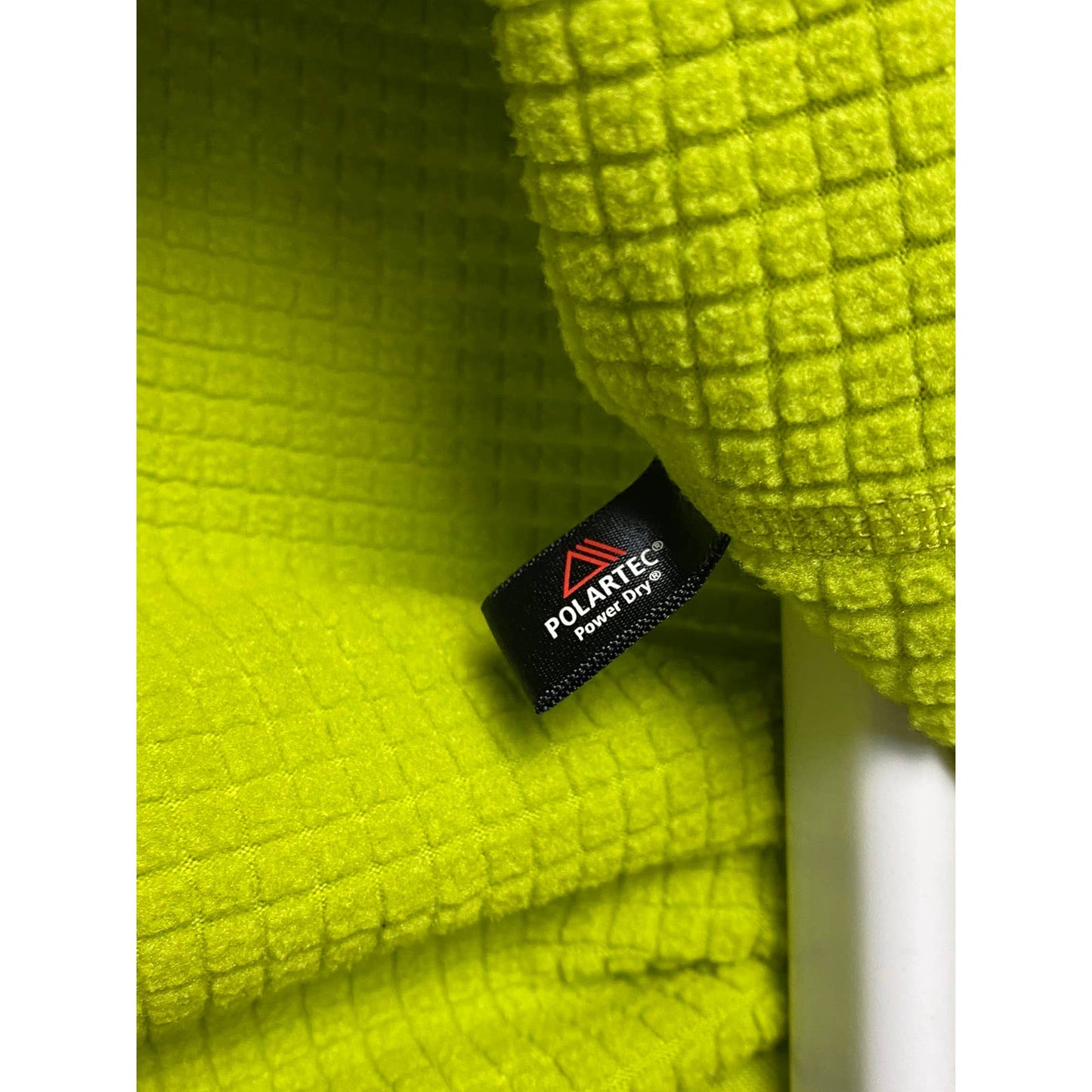 Patagonia vintage neon green fleece half zip