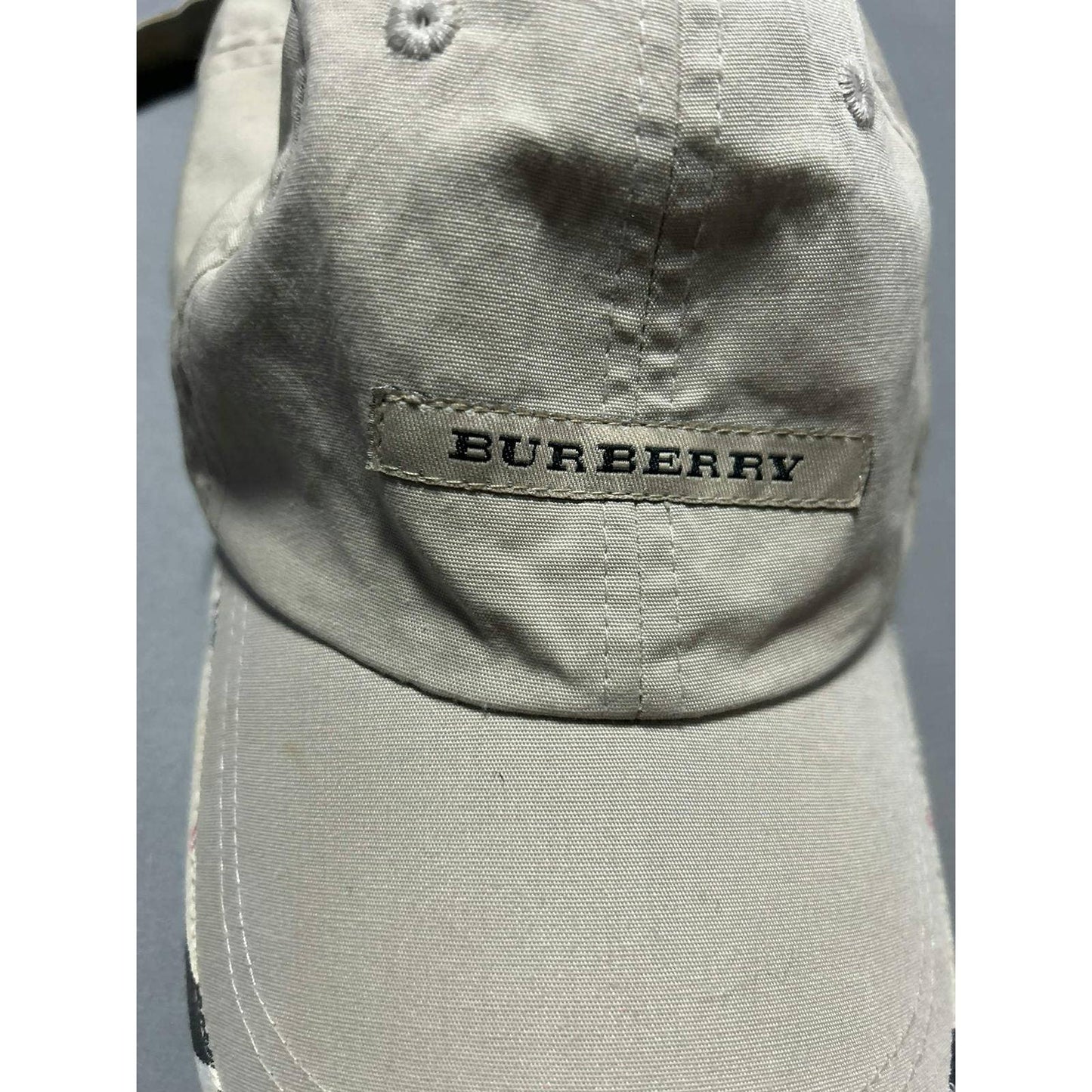 Burberry nova check cap beige