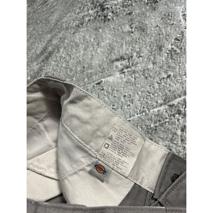 Dickies grey chino pants workwear vintage