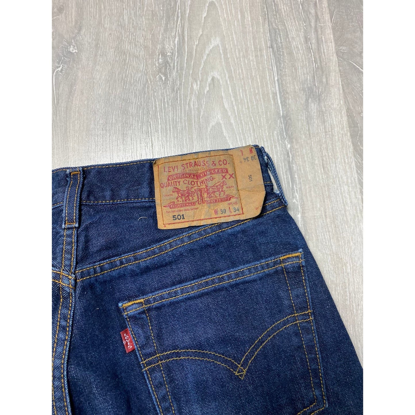 Levi’s 501 vintage blue jeans denim pants