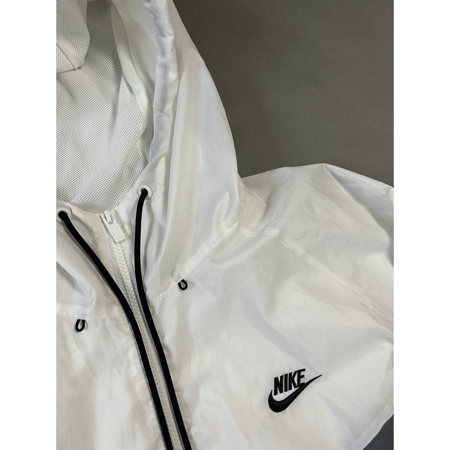 Nike track jacket white windrunner hooded small logo grey