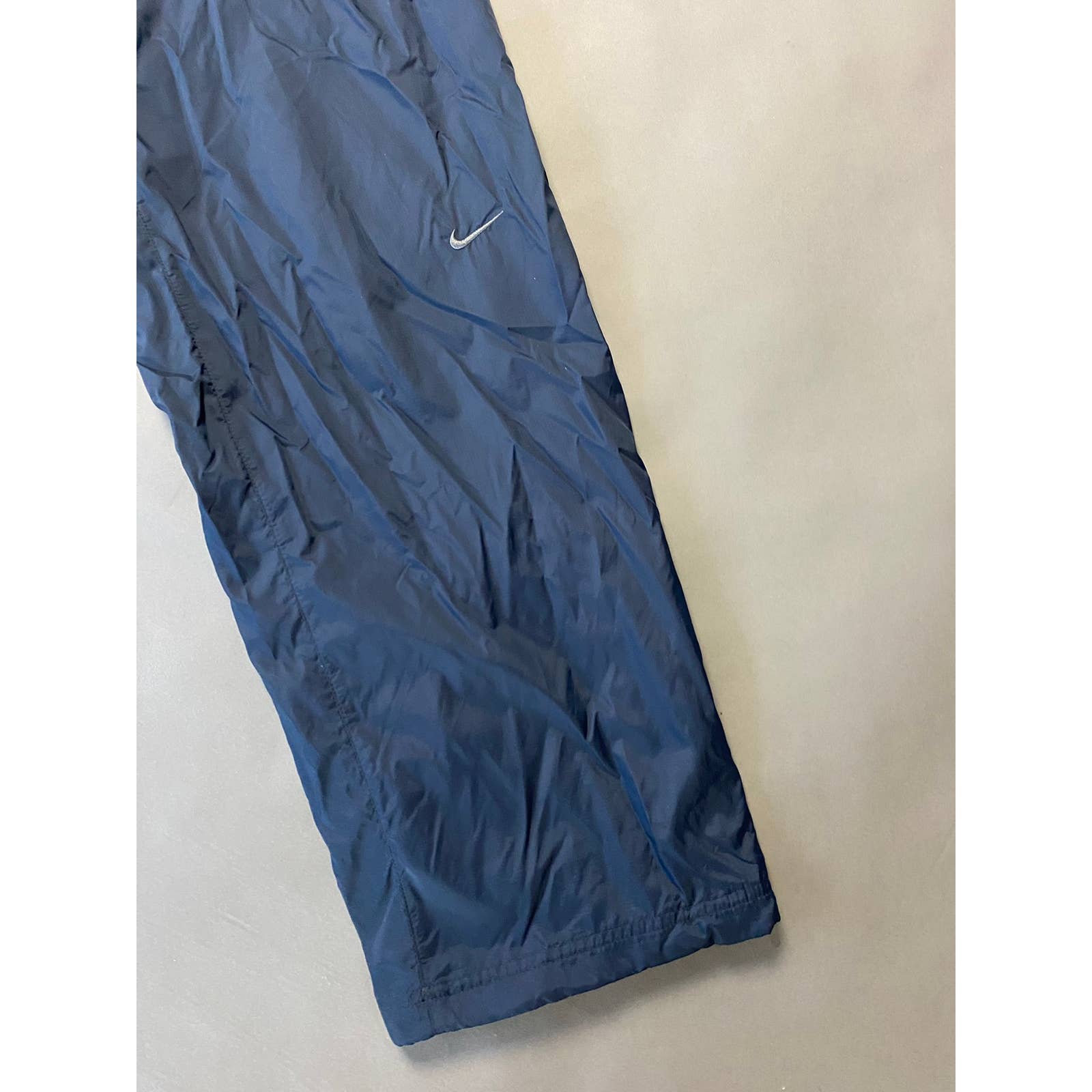 Nike vintage navy nylon track pants small logo 2000s parachute drill Y –  Refitted
