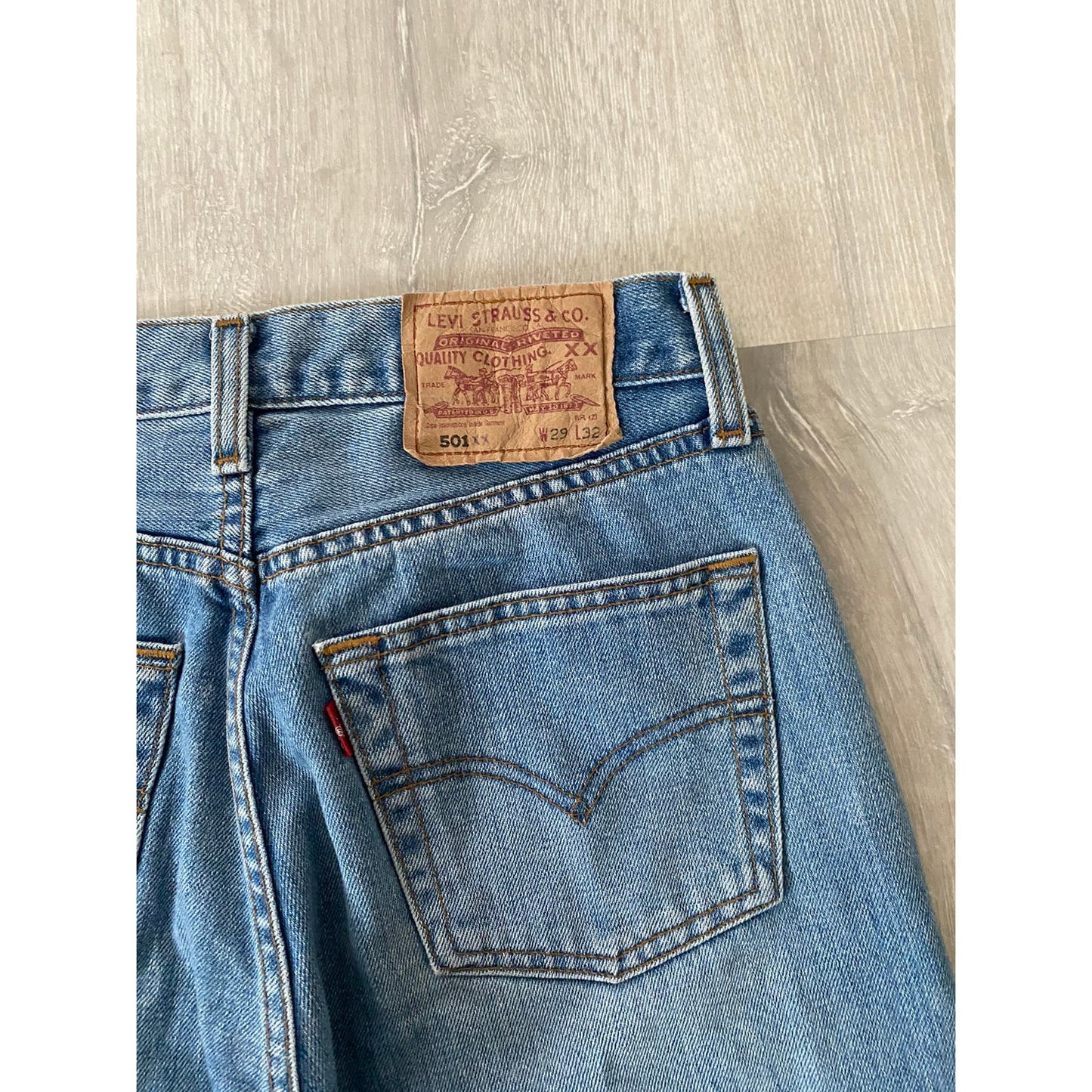 90s Levi’s 501 vintage baby blue jeans denim pants
