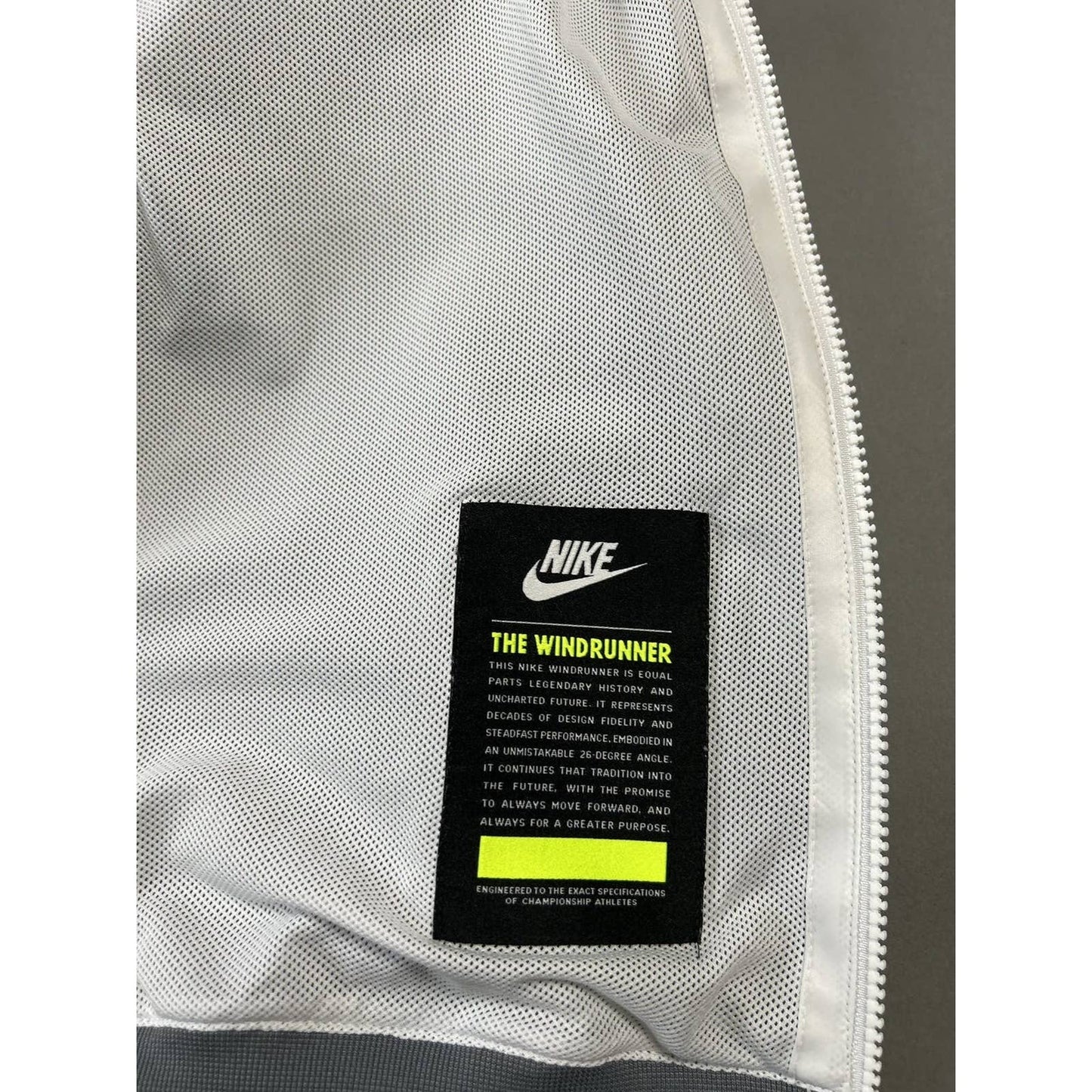 Nike track jacket white windrunner hooded small logo grey