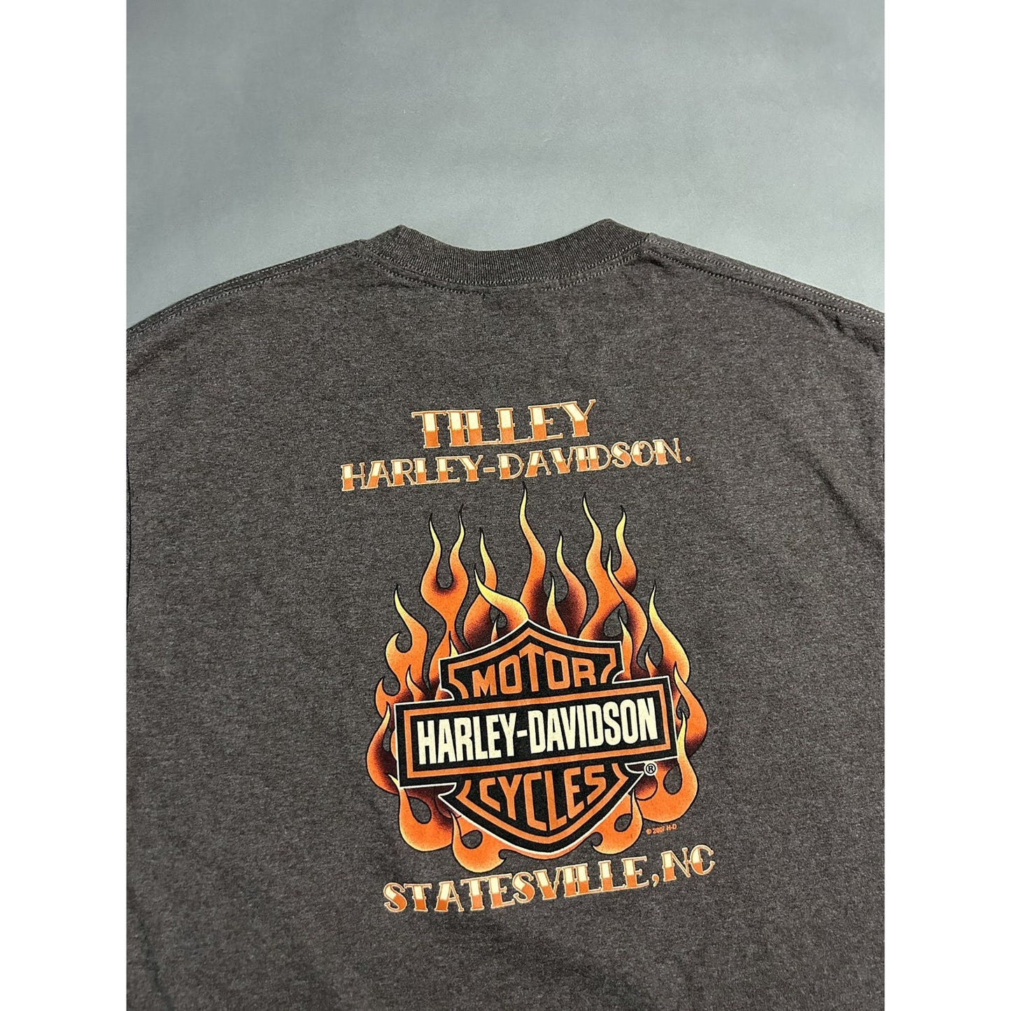 Harley Davidson vintage t-shirt big logo cards flames 2007