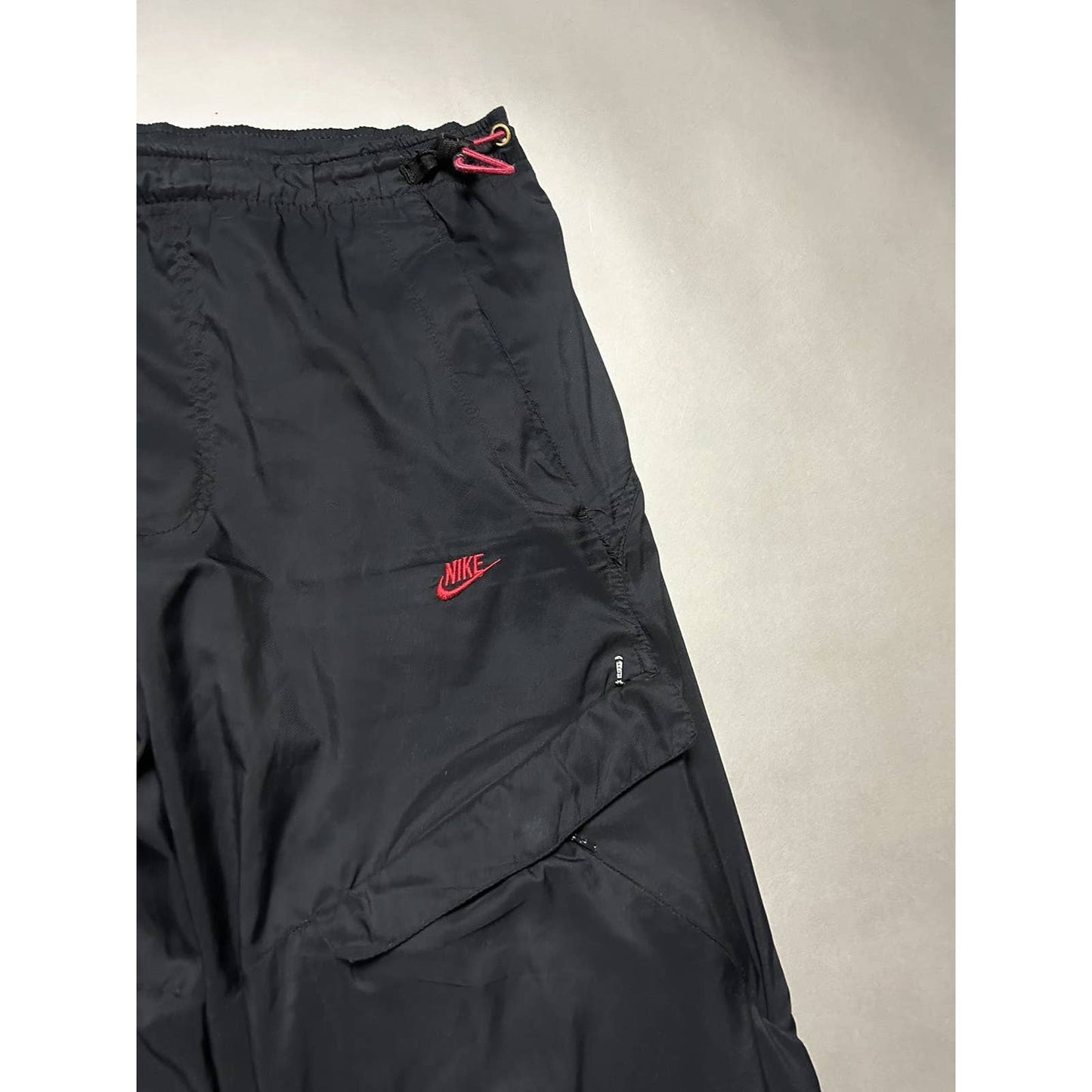 Nike vintage nylon black red track pants cargo parachute AIR