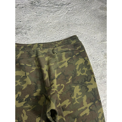 Nike tech fleece camo sweatpants drill khaki green