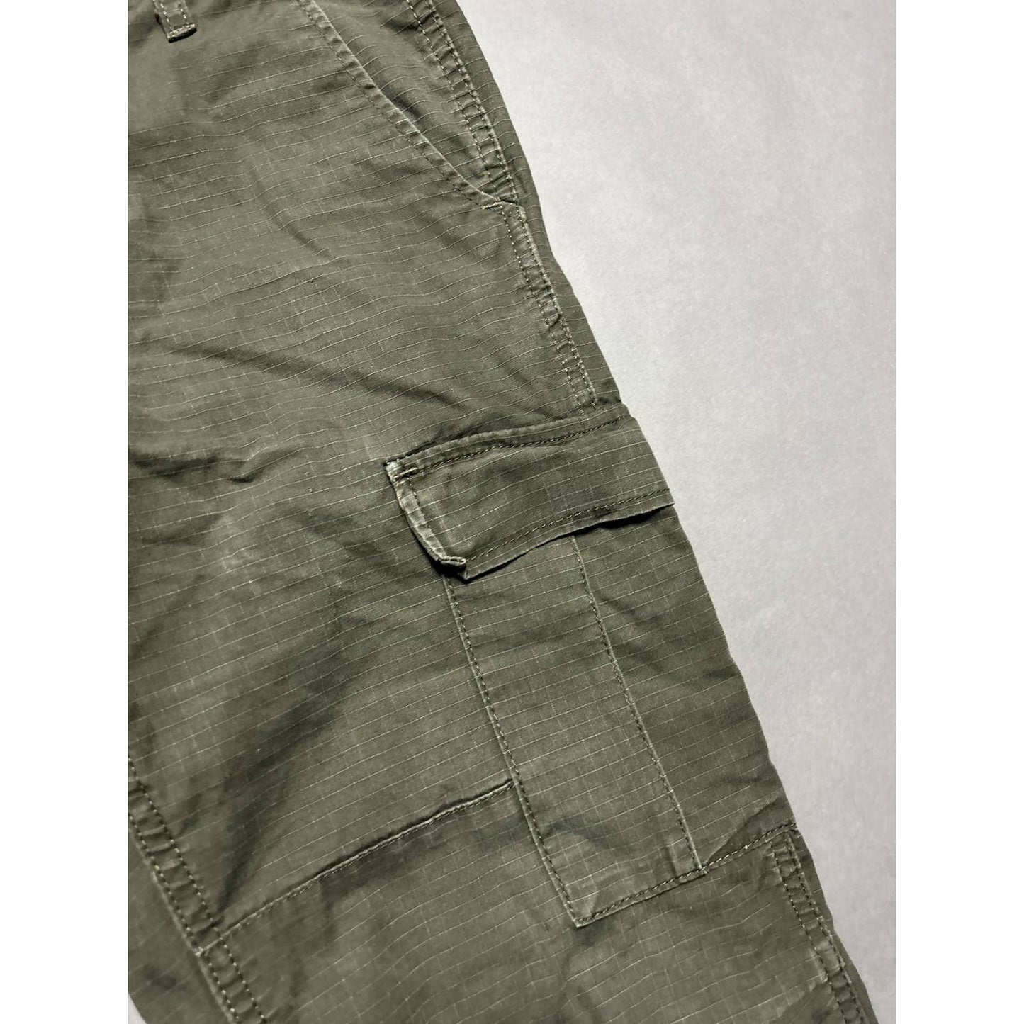 Carhartt vintage cargo pants khaki workwear aviation