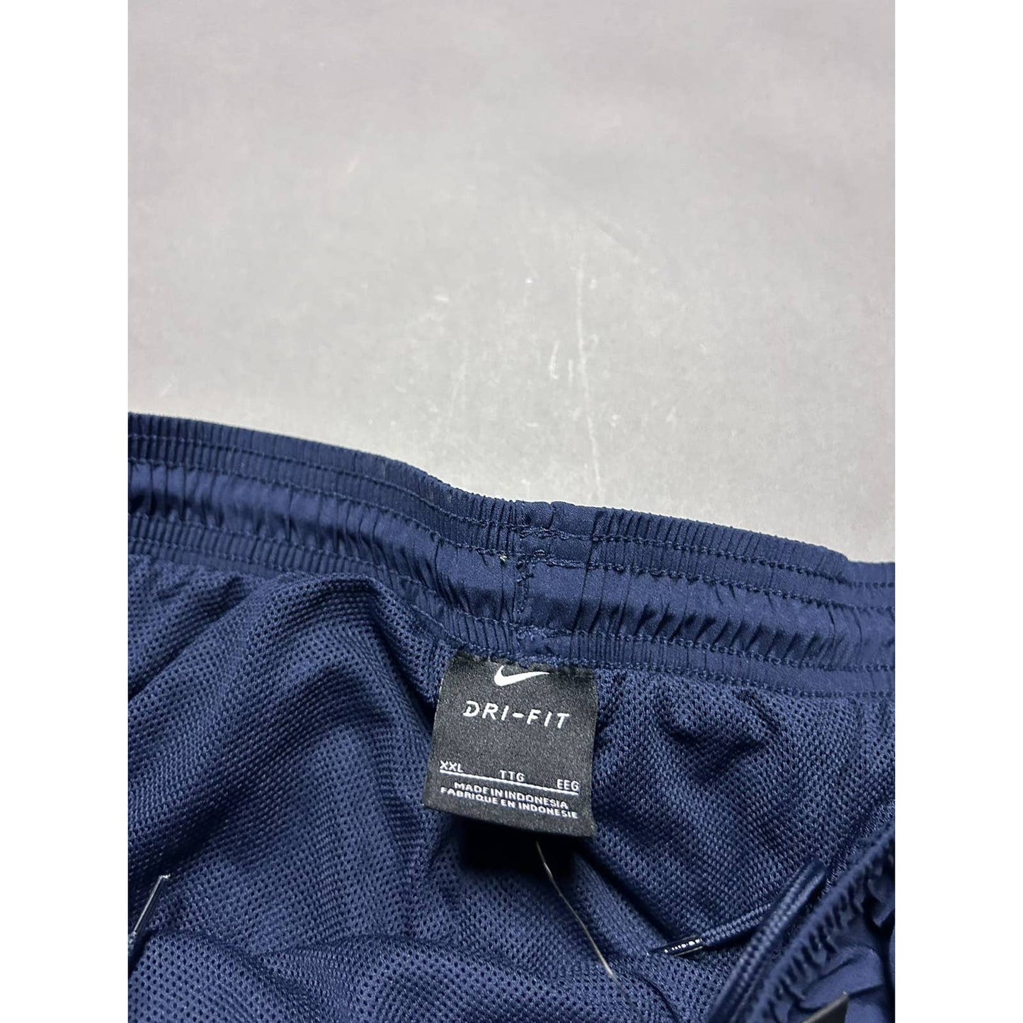 Nike navy nylon track pants small swoosh drill Y2K