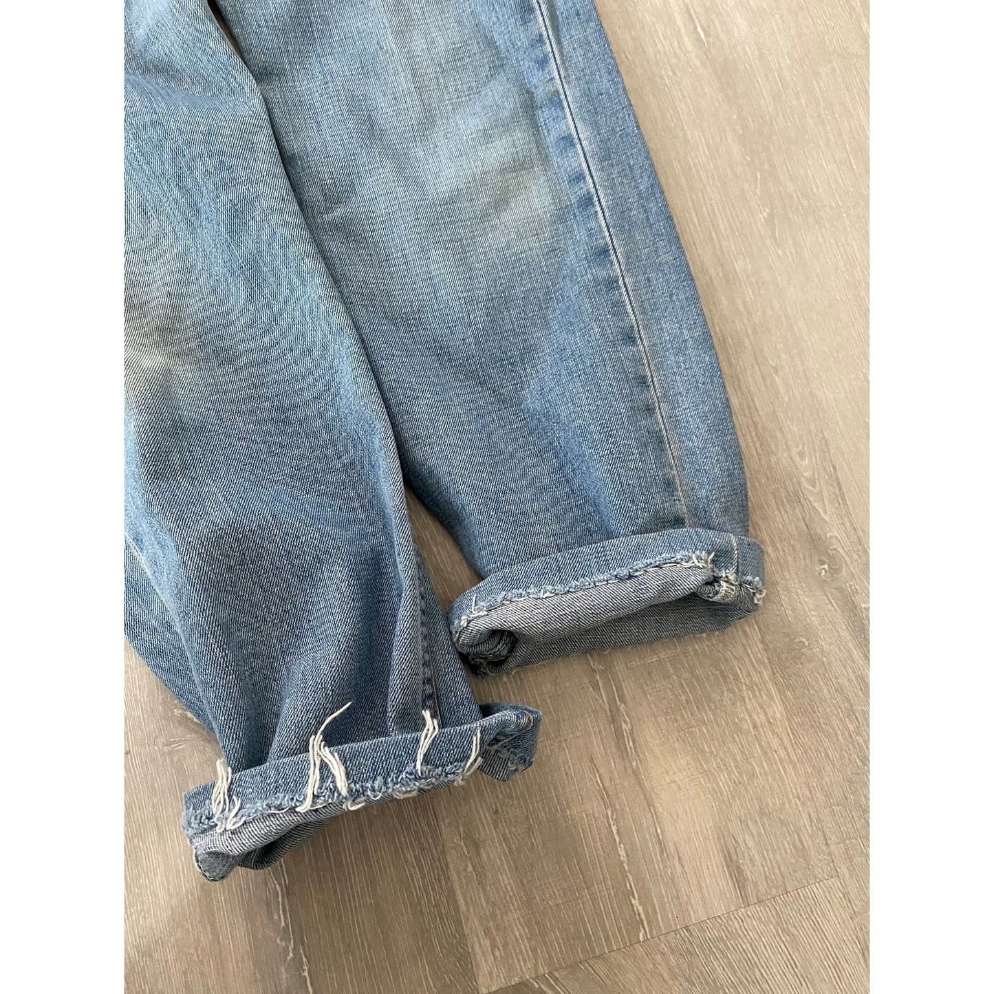 90s Levi’s 501 vintage baby blue jeans denim pants