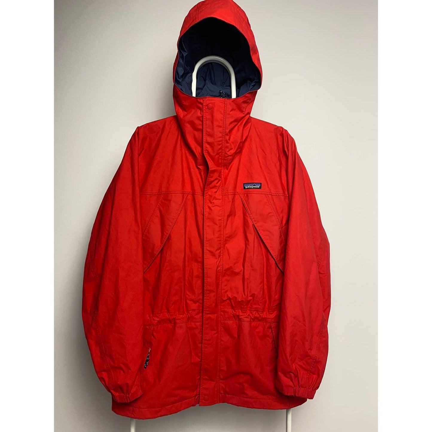 Patagonia jacket red light hooded gorpcore