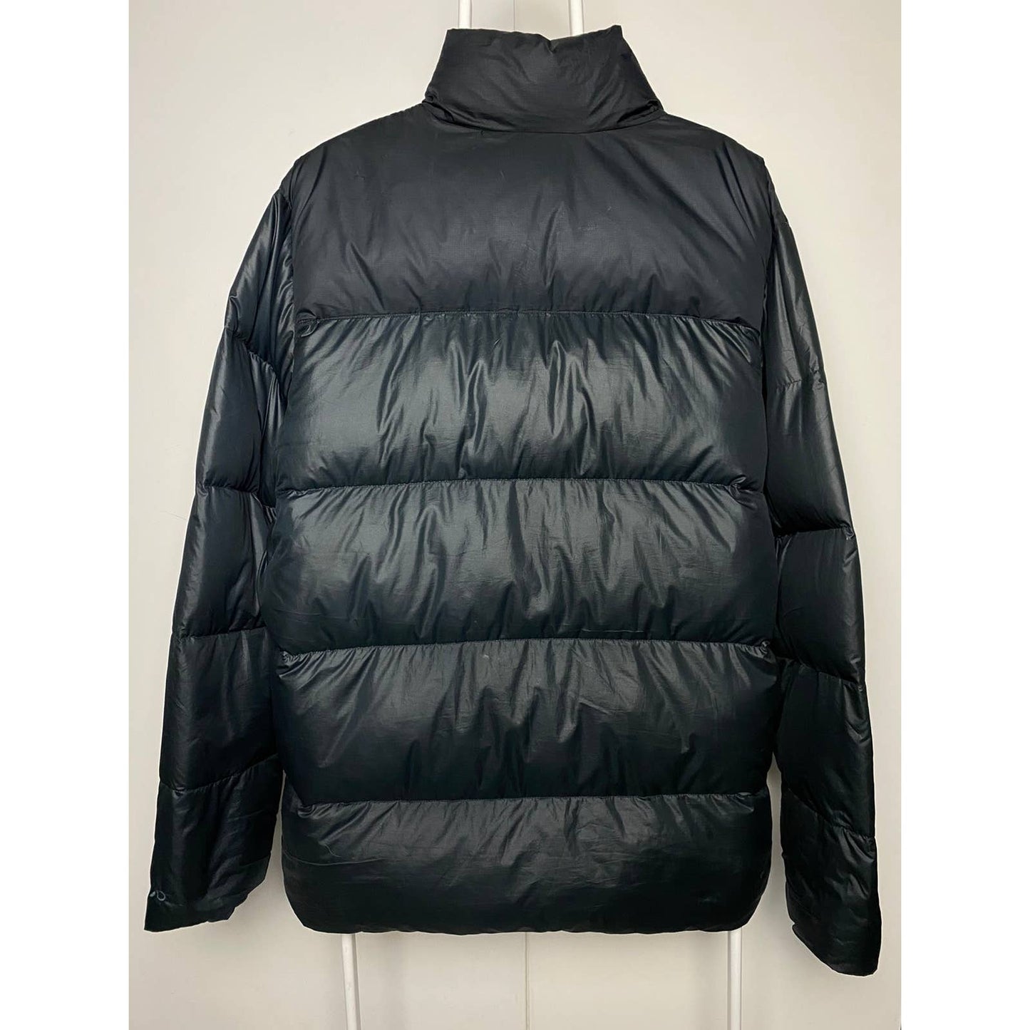 Nike vintage black puffer jacket small swoosh