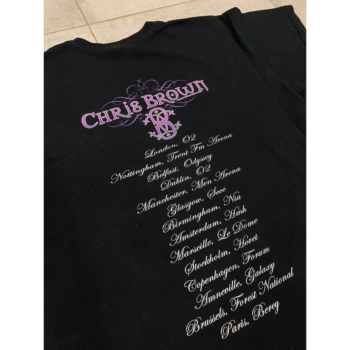 Chris Brown Europe tour black T-shirt vintage vibe