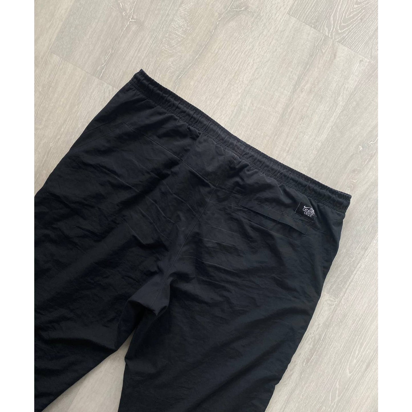 Nike vintage black track pants small swoosh parachute