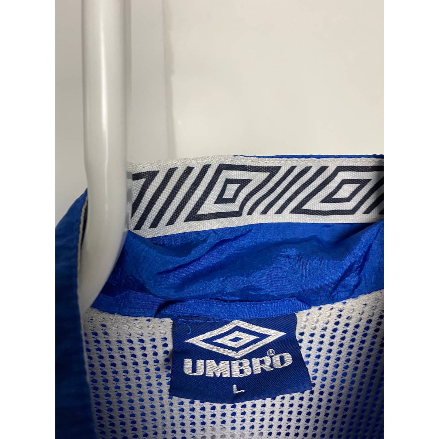 90s Umbro vintage blue windbreaker jacket