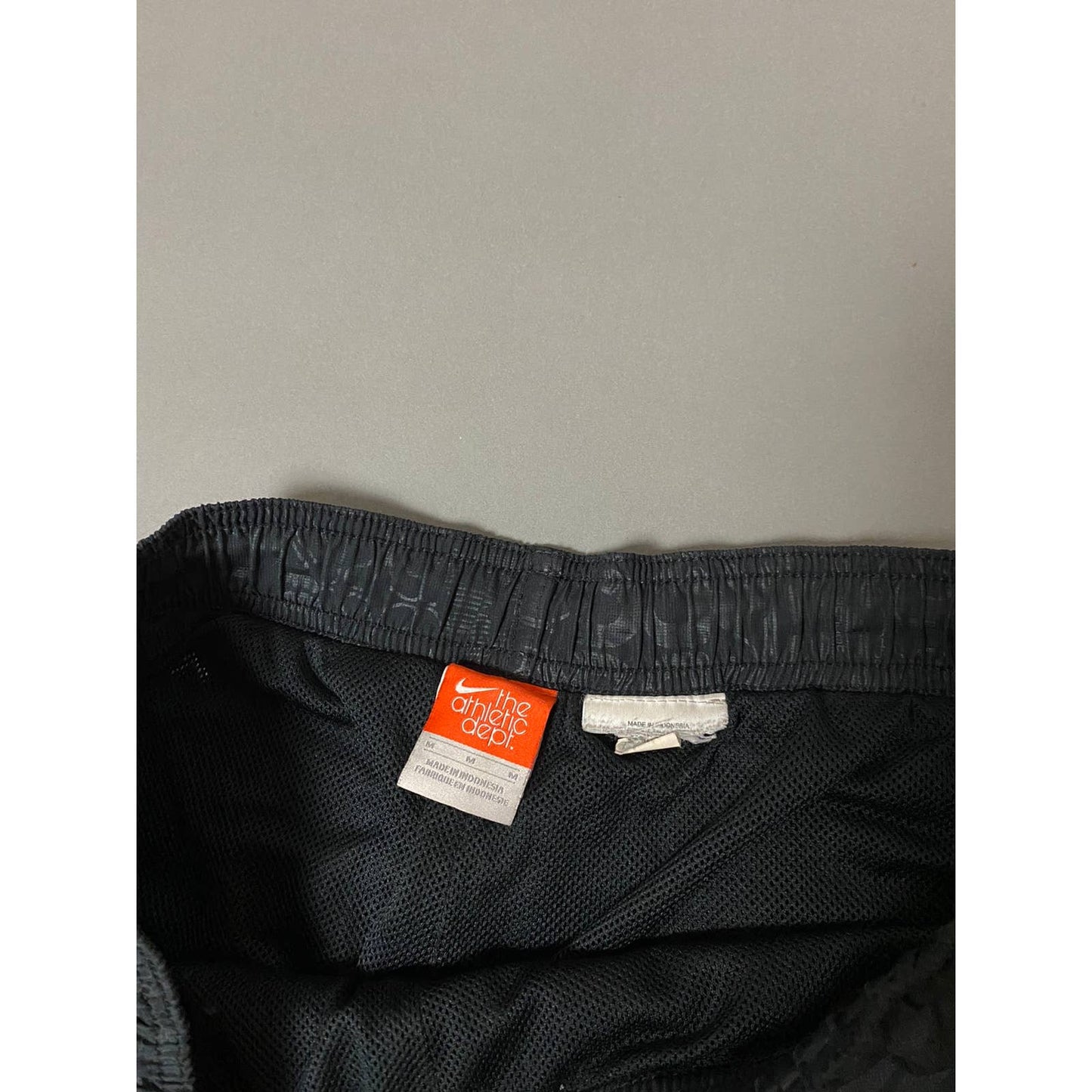 Nike vintage black track pants big logo cargo multi pocket