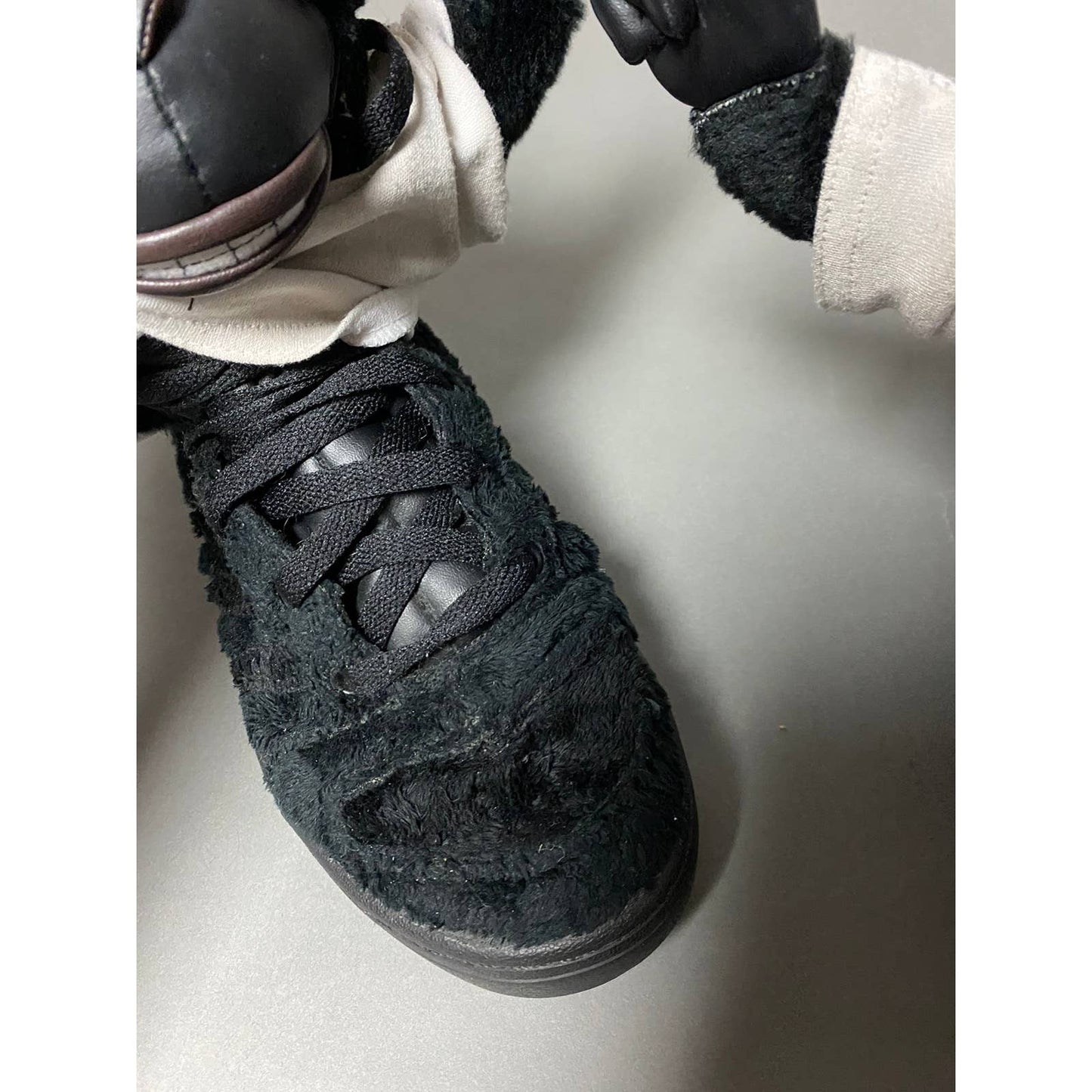 Jeremy Scott Gorilla sneakers Adidas JS