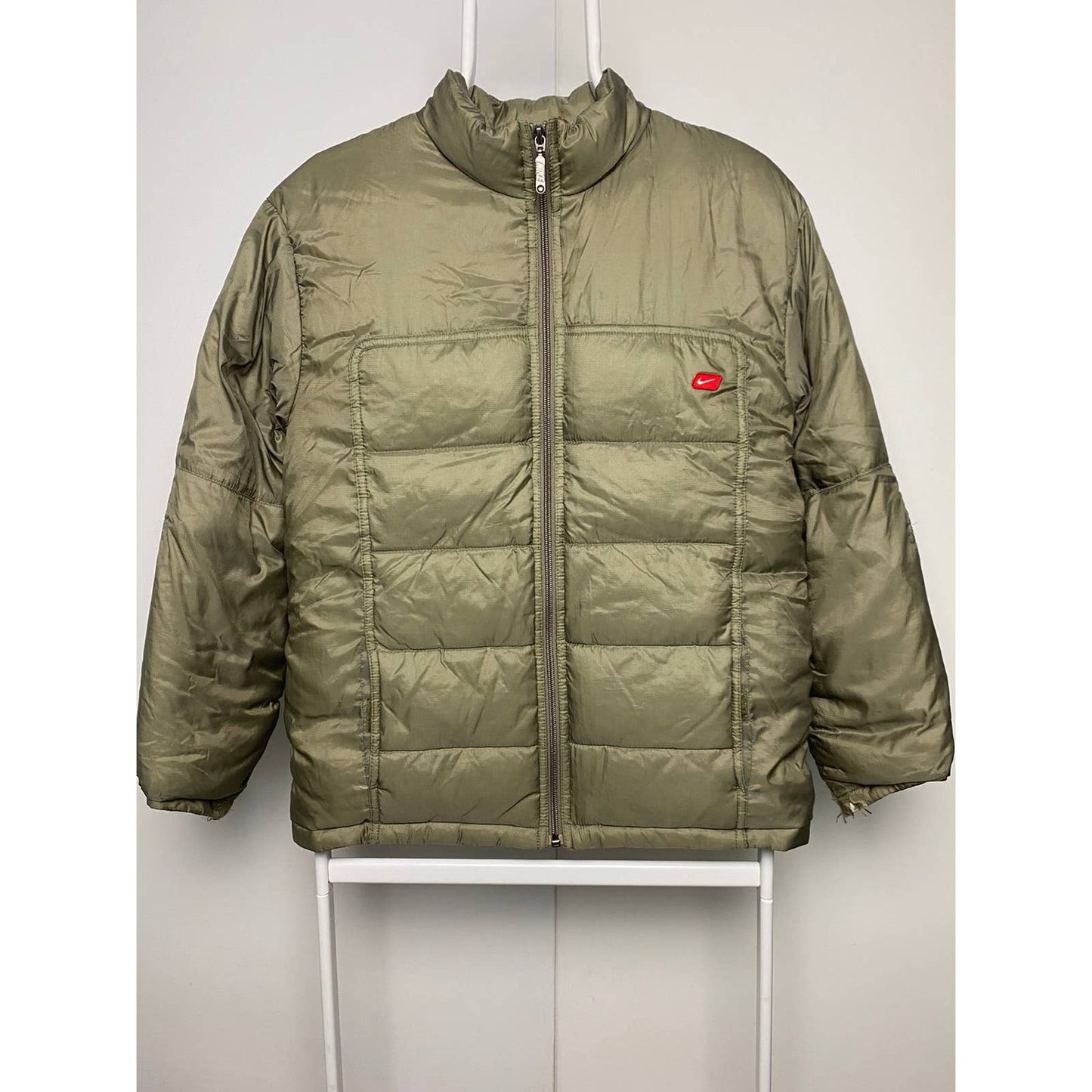 Nike vintage olive puffer jacket small swoosh 2000s