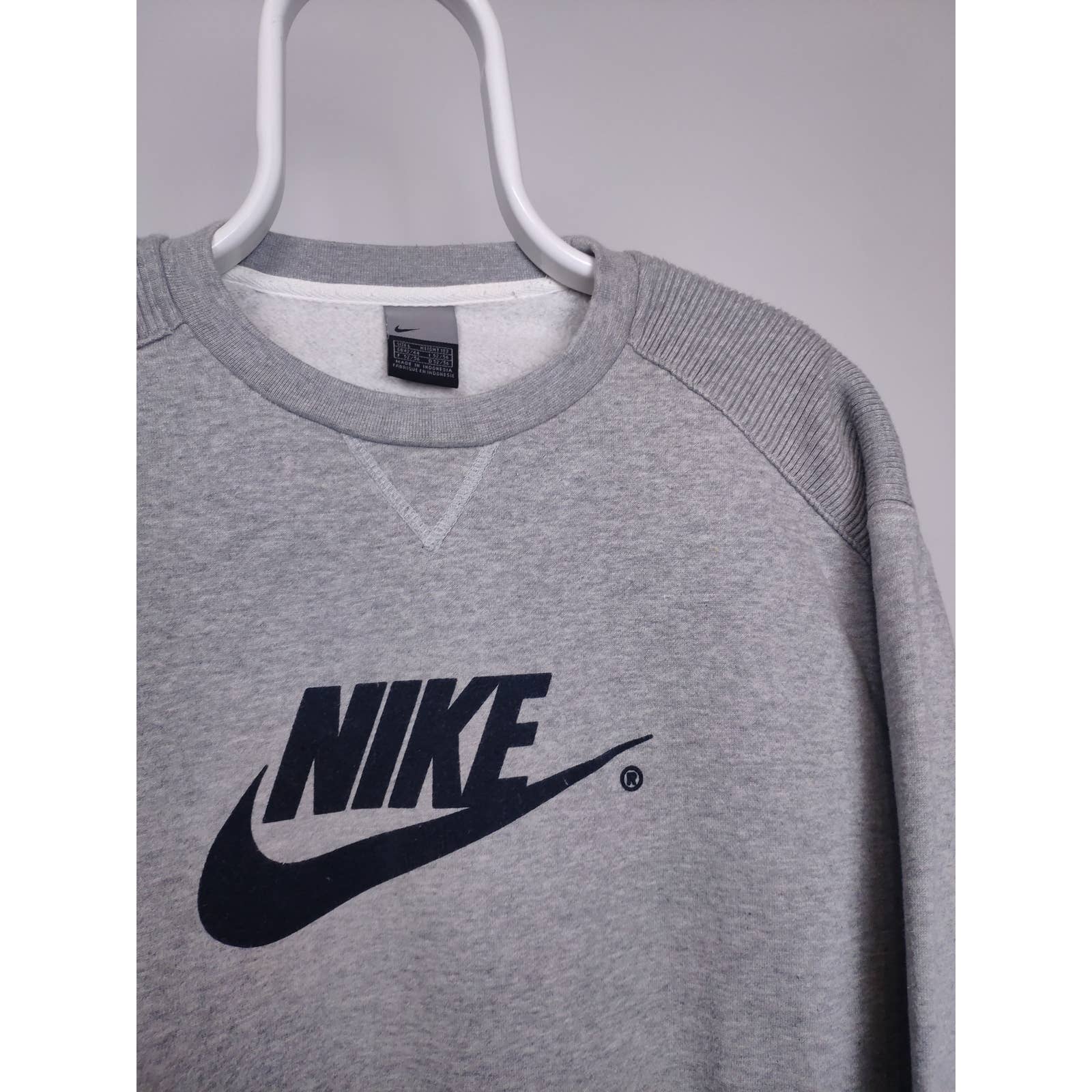 Nike vintage outlet grey sweatshirt