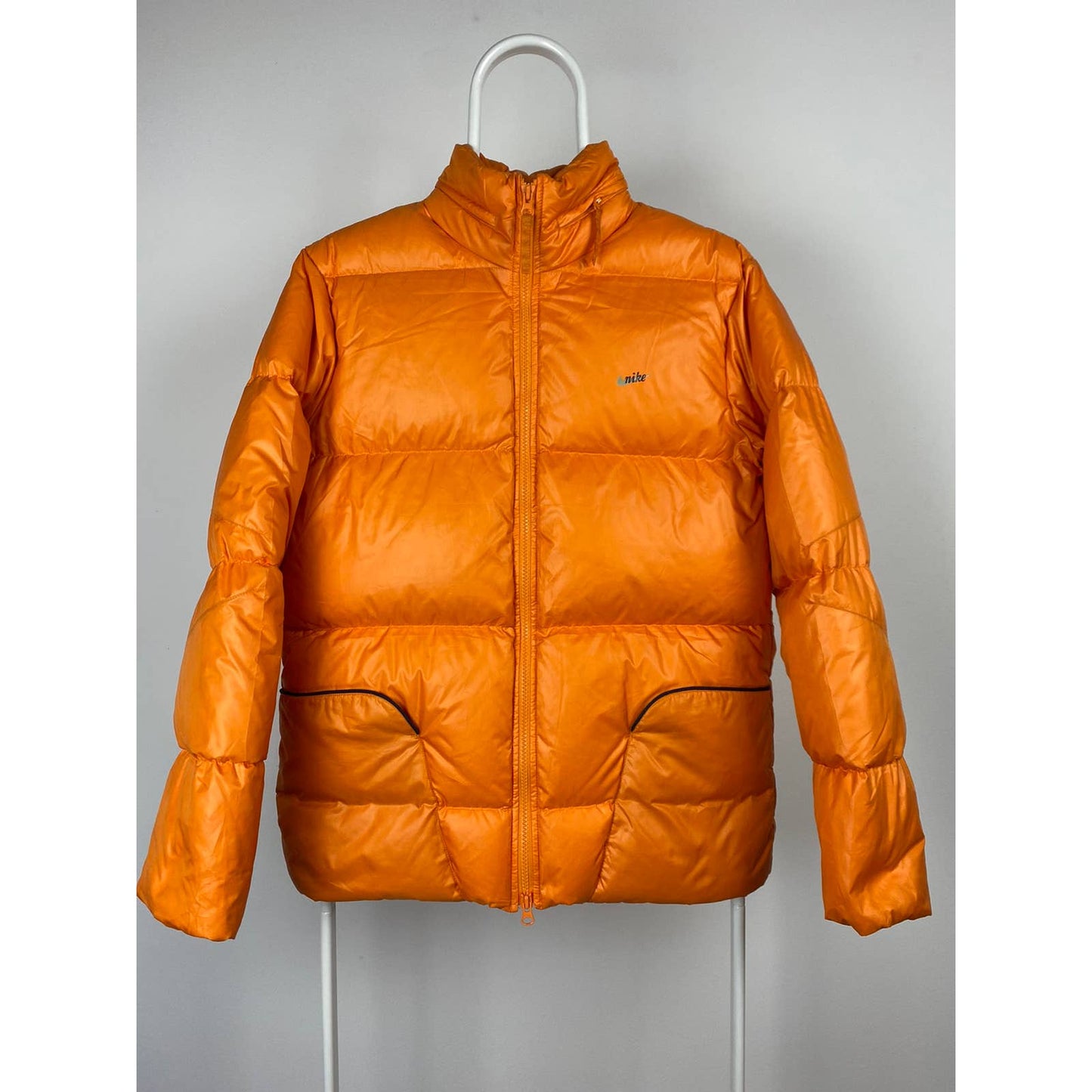 Nike vintage orange puffer jacket small swoosh 2000s