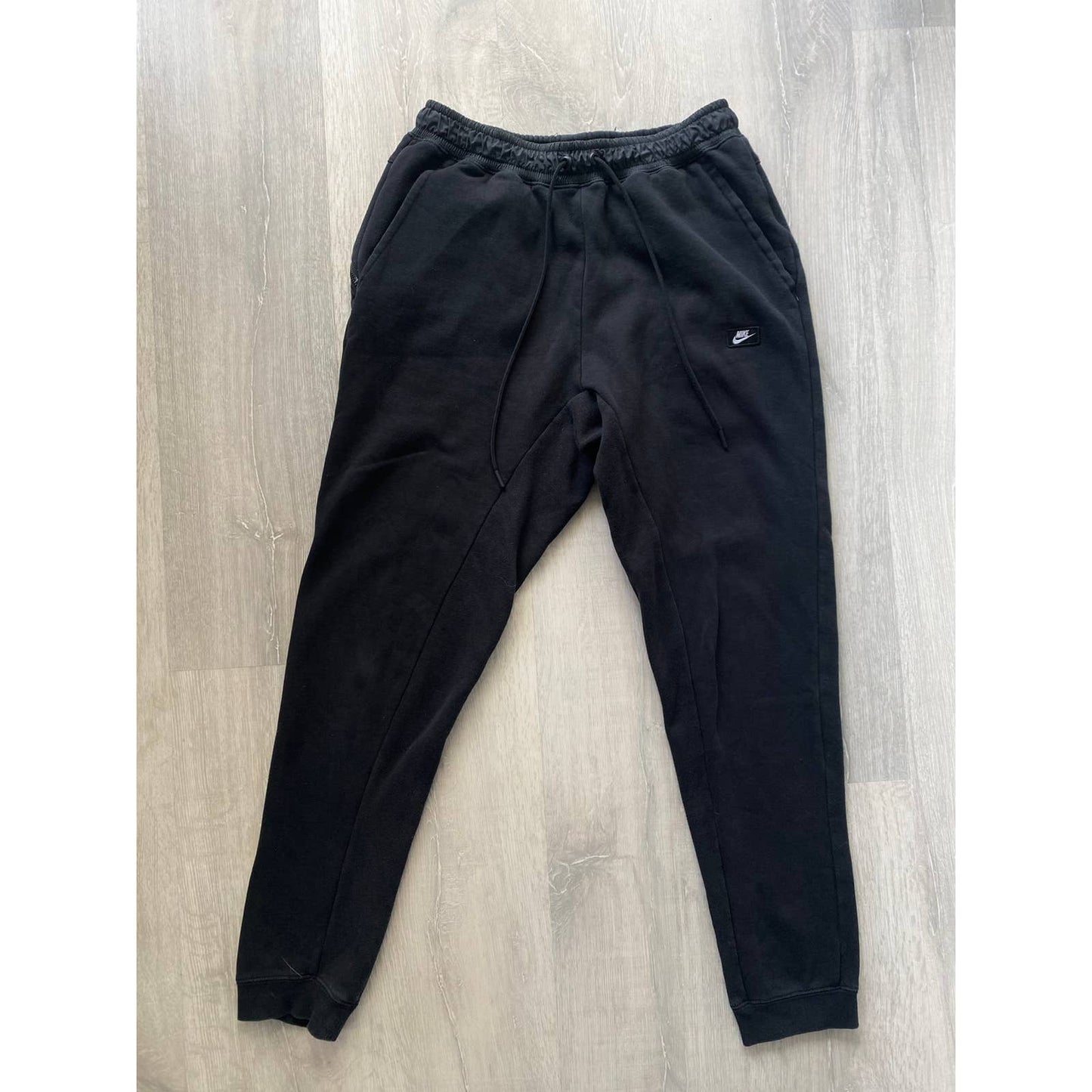 Nike tech fleece black sweatpants small logo