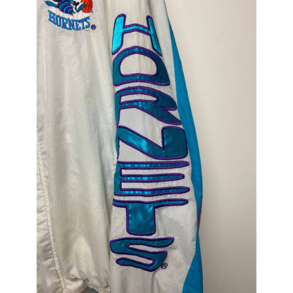 Charlotte Hornets Vintage big logo starter white jacket