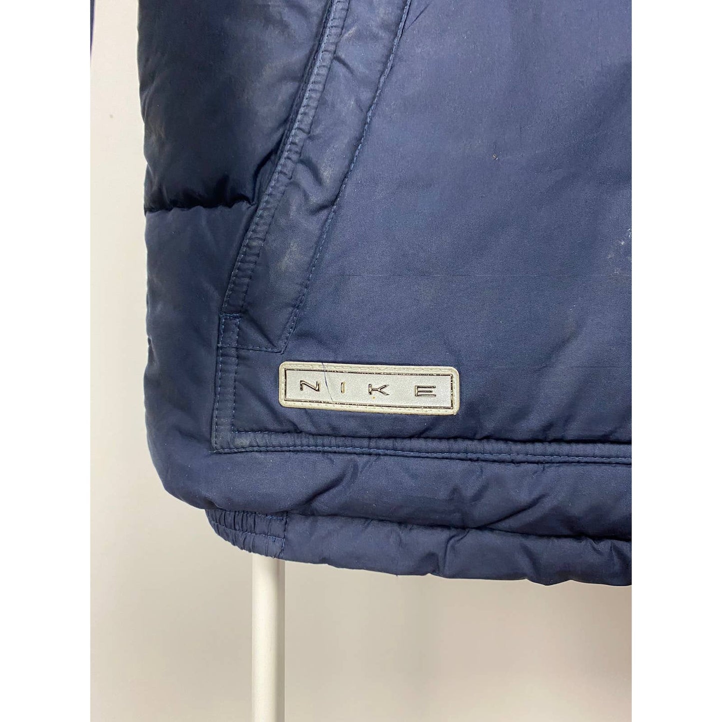 90s Nike vintage navy puffer jacket big swoosh baby blue