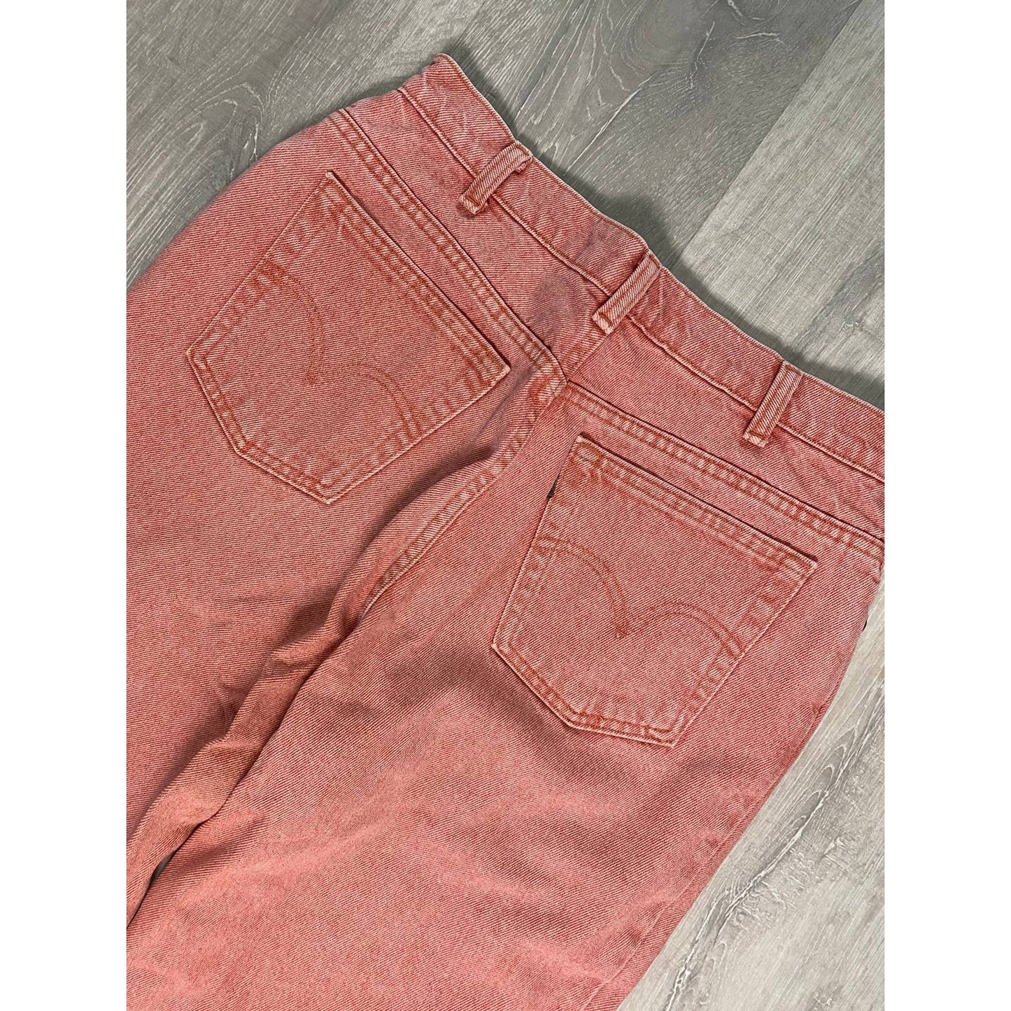 90s Levi’s 900 series vintage pink mom jeans made in Canada