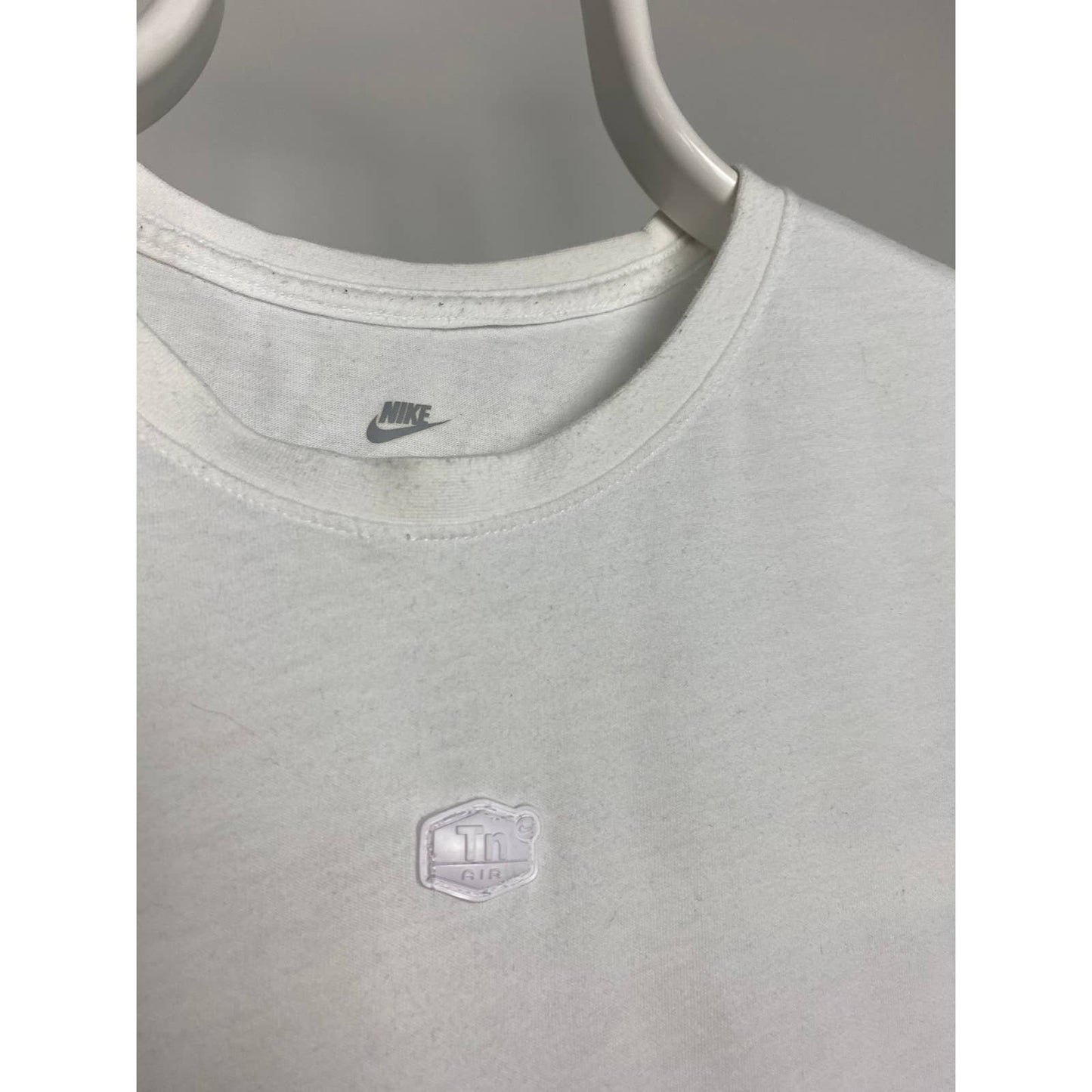 Nike TN white T-shirt central logo swoosh