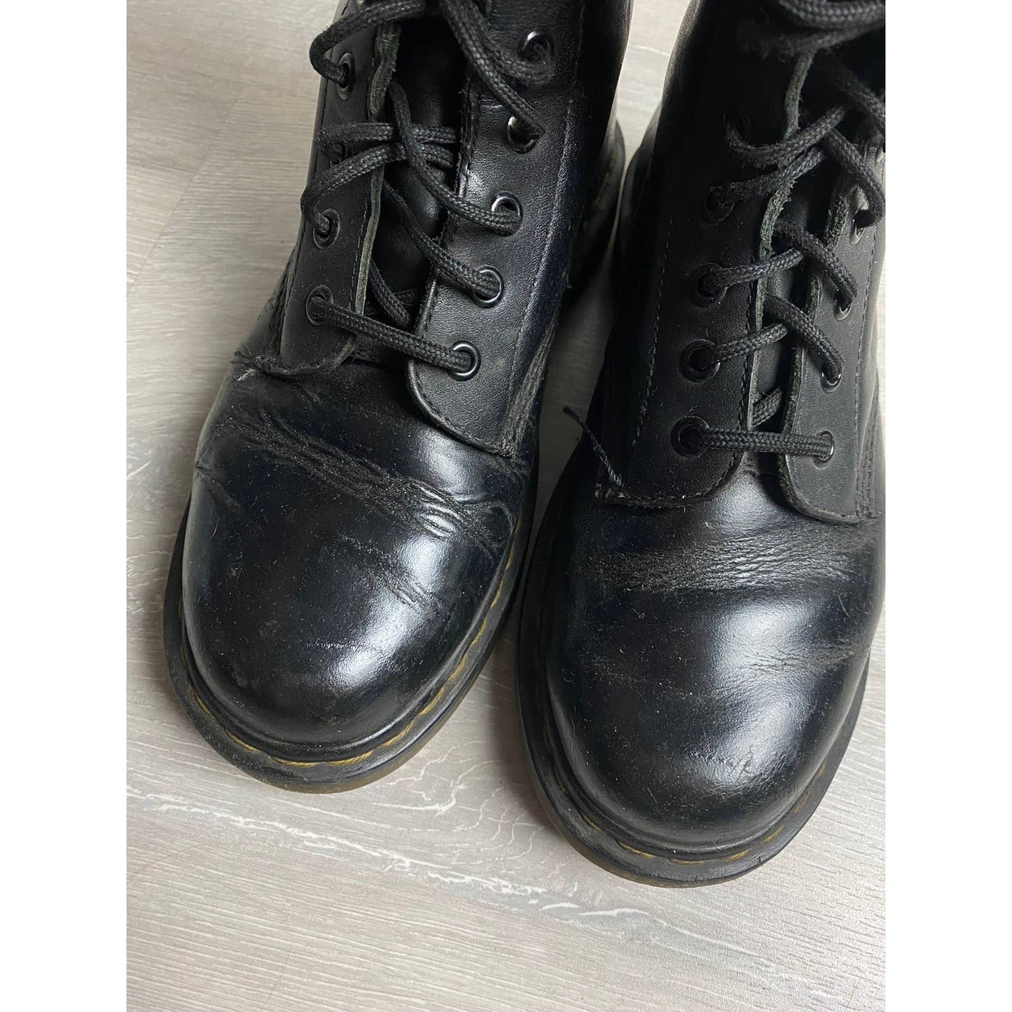 Dr. Martens boots 1460 black