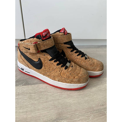 RARE! Air Force 1 Mid Cork 2015