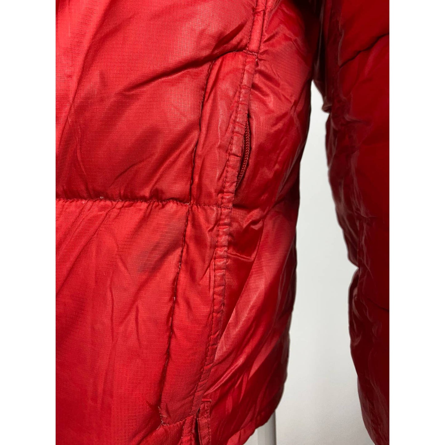 Nike vintage red puffer jacket small swoosh cargo
